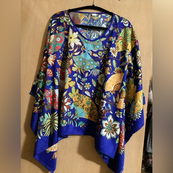 No Brand Sweaters - Kimono, SILK, Vibrant Colors Floral, fans (OSFM) Poncho Sweater